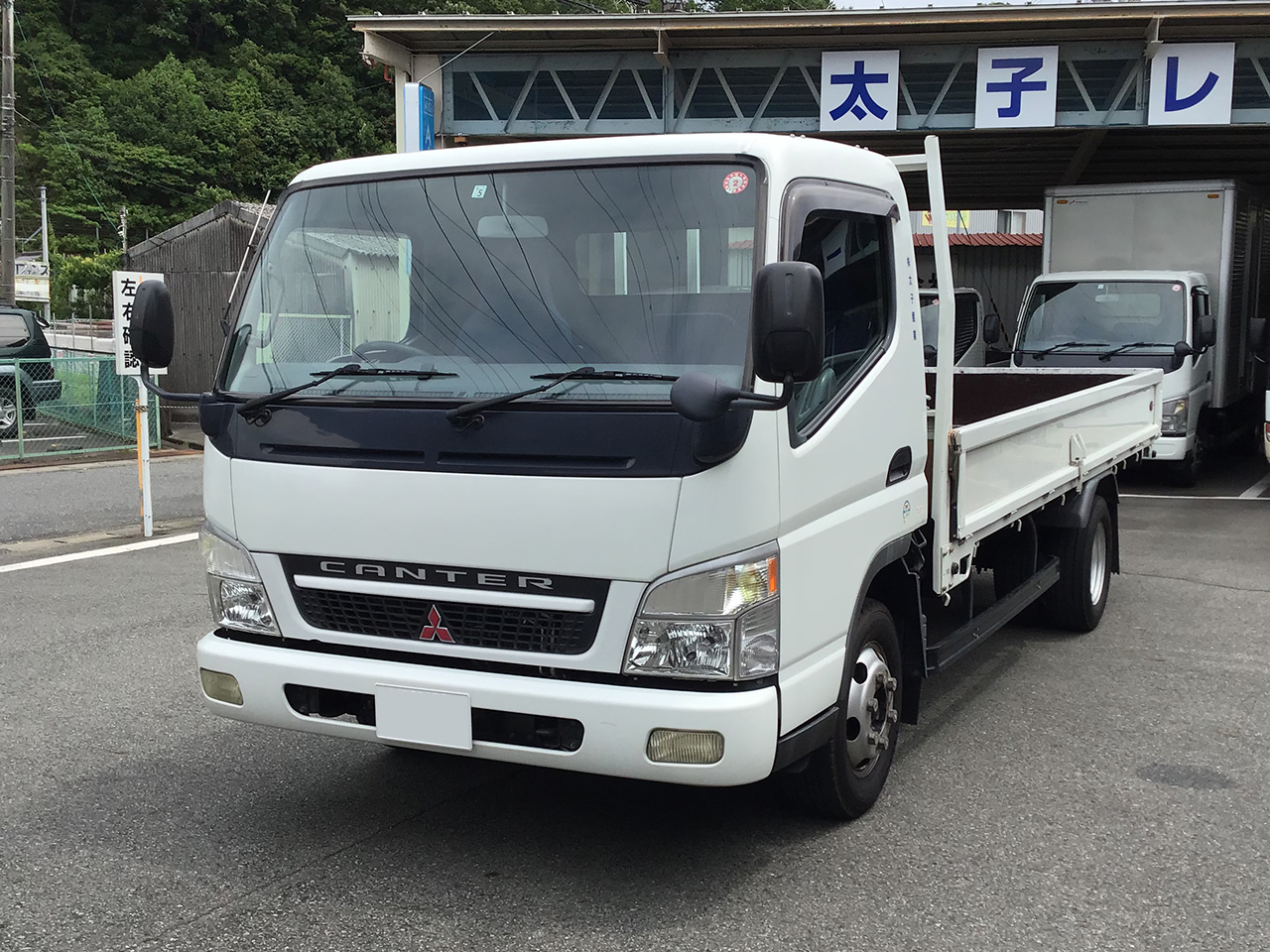 バン・トラック・貨物車両写真